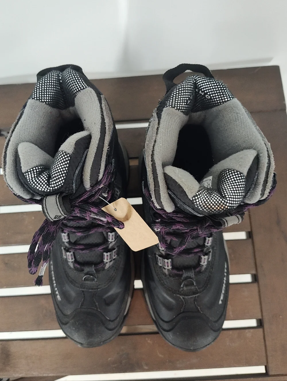 Columbia Women’s Black Techlite Omni-Heat Winter Boots - Waterproof Size 5.5